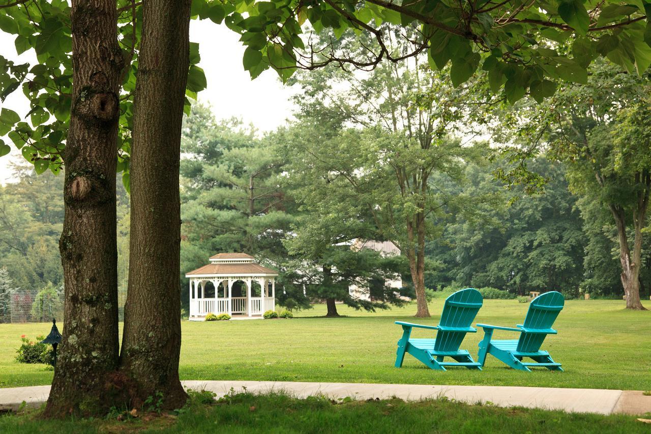 The White Oak Inn Zuck Екстериор снимка